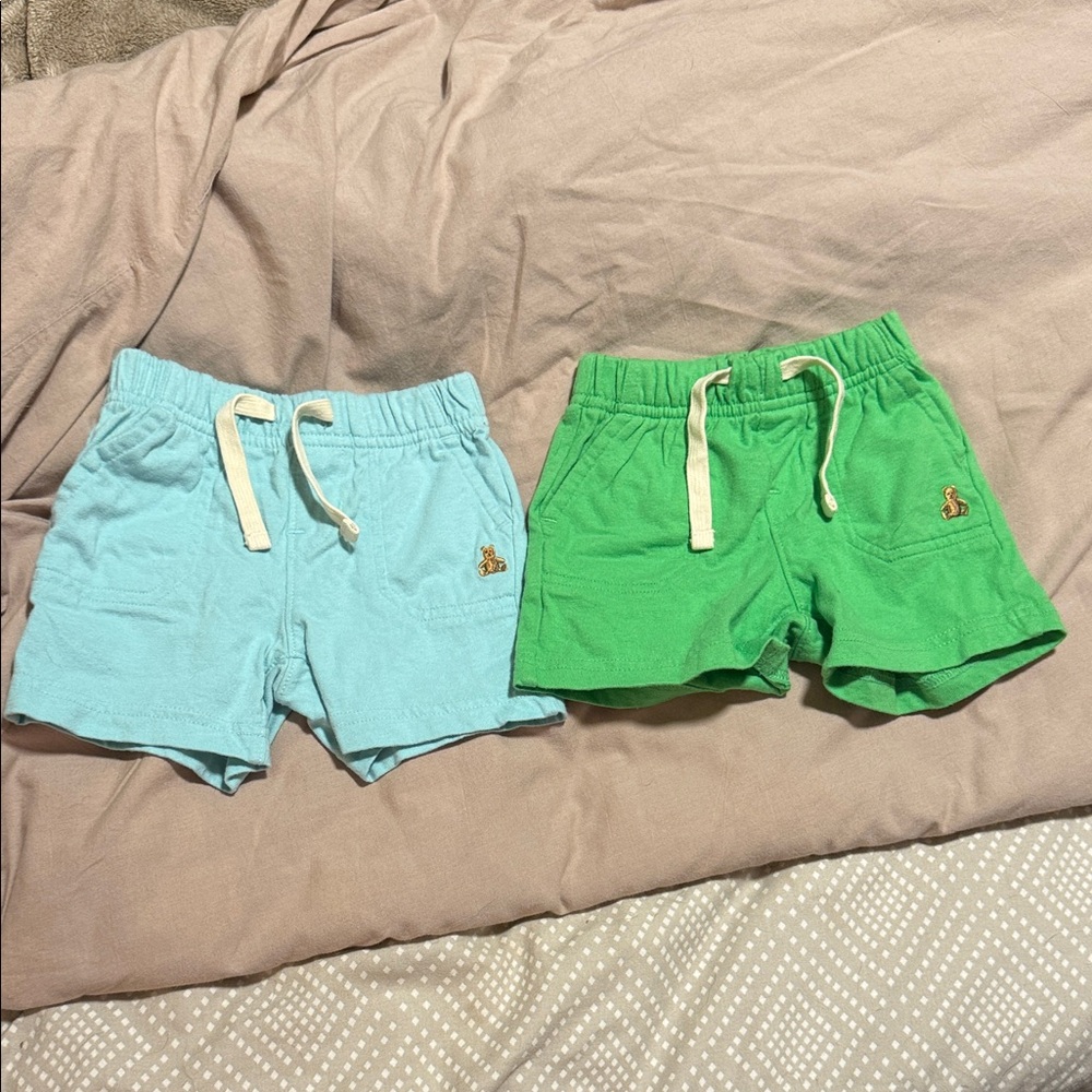 Baby shorts 6-12M